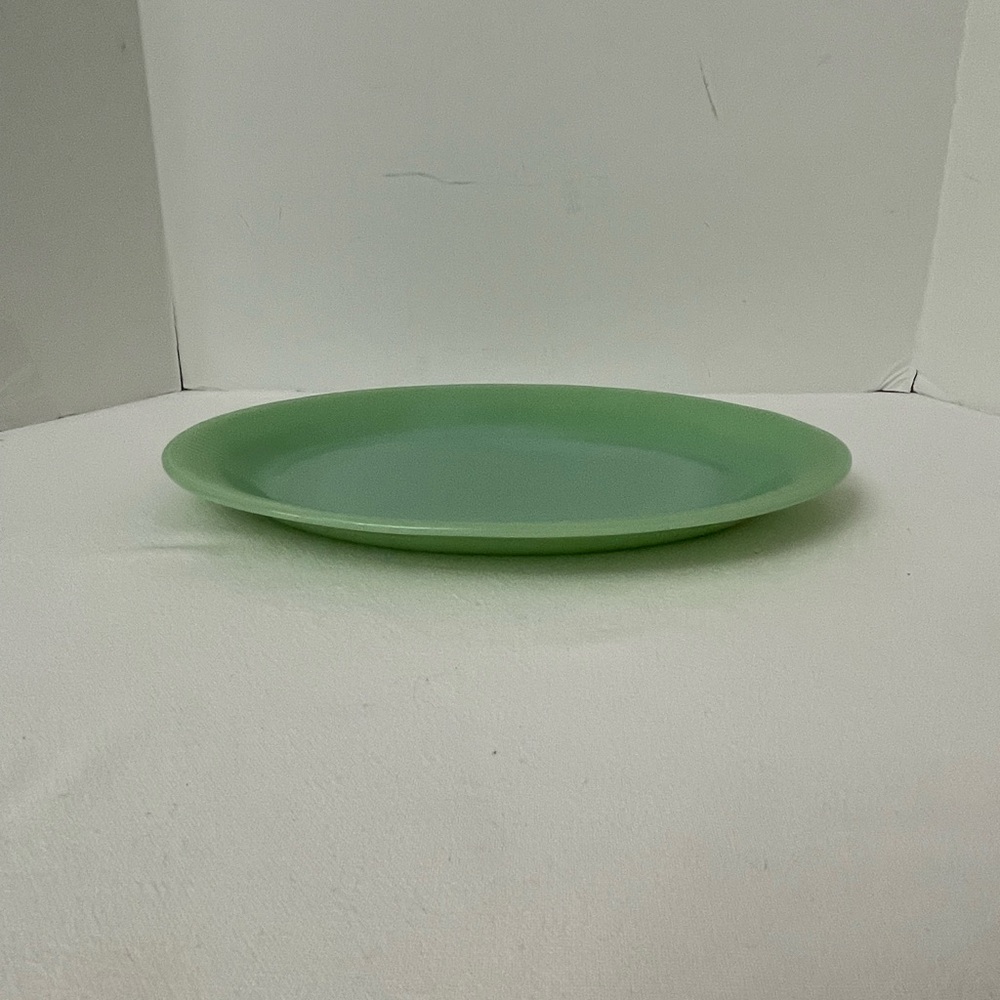 Vintage Fire King Jadeite Oval Platter Ribbed Green Glass Made in USA - Picture 2 of 10